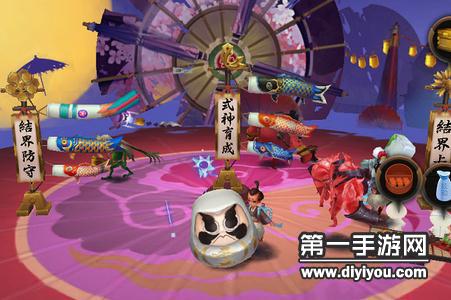 神秘房间内激情四溢：一对男女欢乐打扑克，揭开未知背后的浪漫与趣味